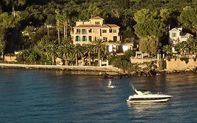 Calypso Suites & Villas